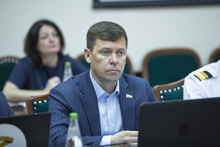IIBR6973 2.jpg